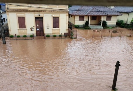 Veja relatos das enchentes no Rio Grande do Sul – maio 2024