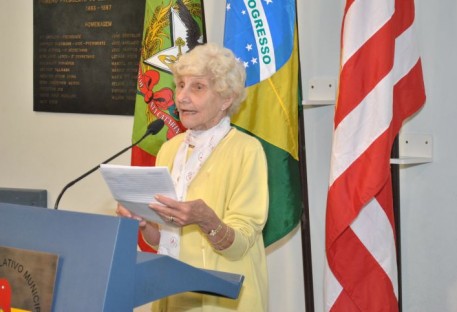 Lar Elsbeth Koehler recebe homenagem dos vereadores de Blumenau