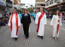 Luteranos de Blumenau tomam rua central da cidade para apresentar os 500 anos da Reforma