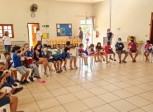 Atividades com crianças e adolescentes na Associação ALVO - Rio Claro/SP