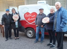 Comunidade em Rincão dos Ilhéus promove Drive Thru de pizzas congeladas